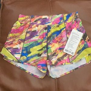 Lululemon Catalyst Multi size 8 NWT